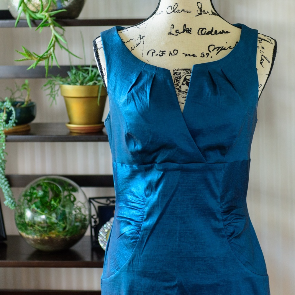 EUC Blue Metallic Bodycon Dress - Picture 2 of 8